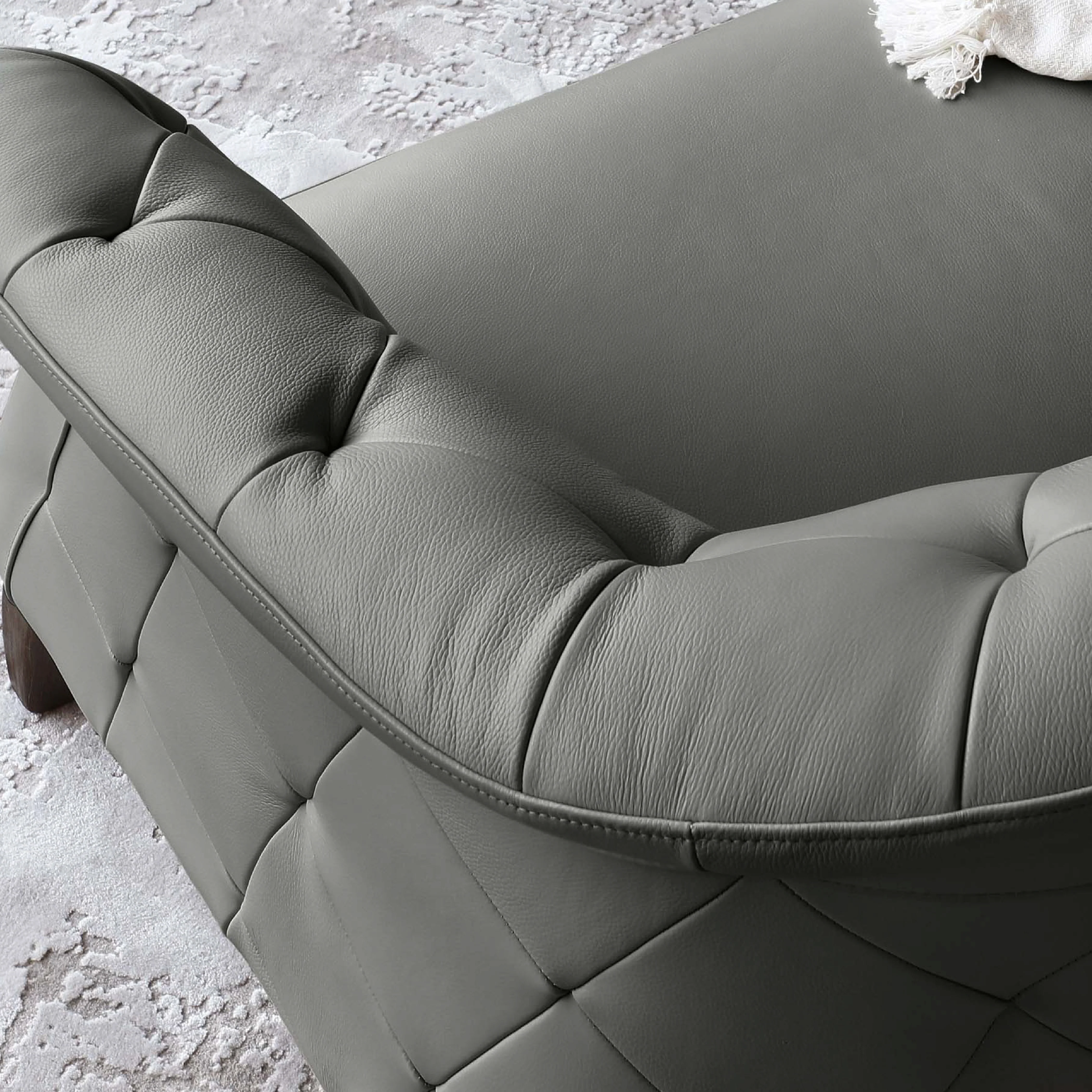 Brixton Chesterfield Leather Sofa – Tufted Design - Image 16