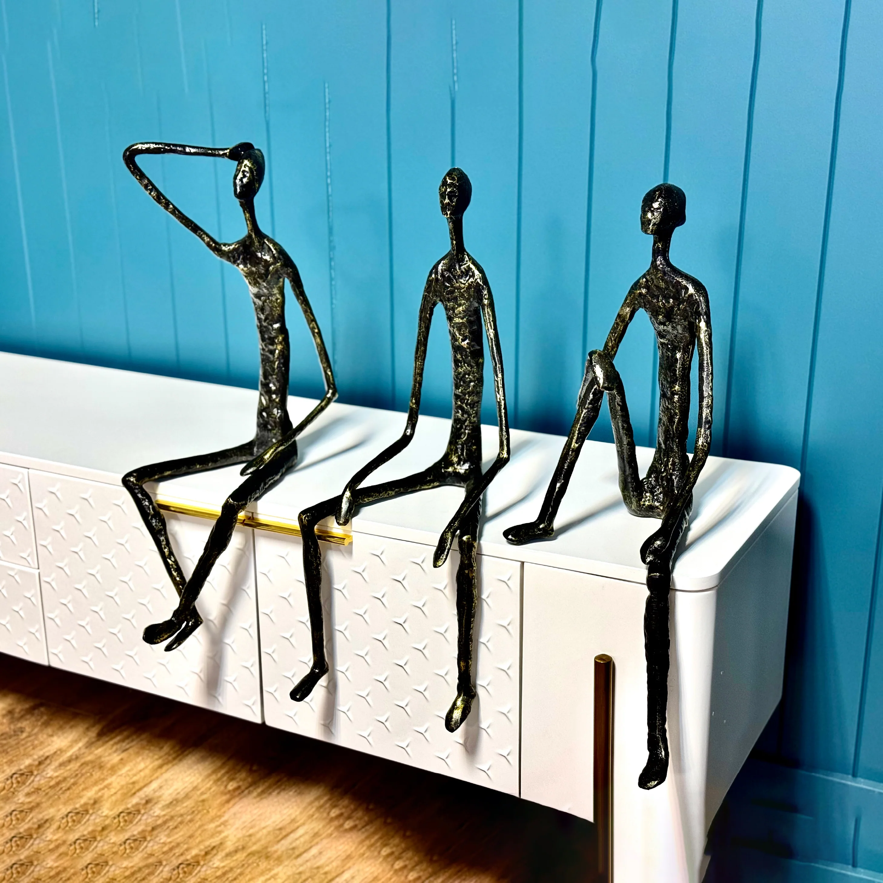 Nordic Black & Gold Sitting Figure Sculpture – Metal Shelf Decor - Image 6
